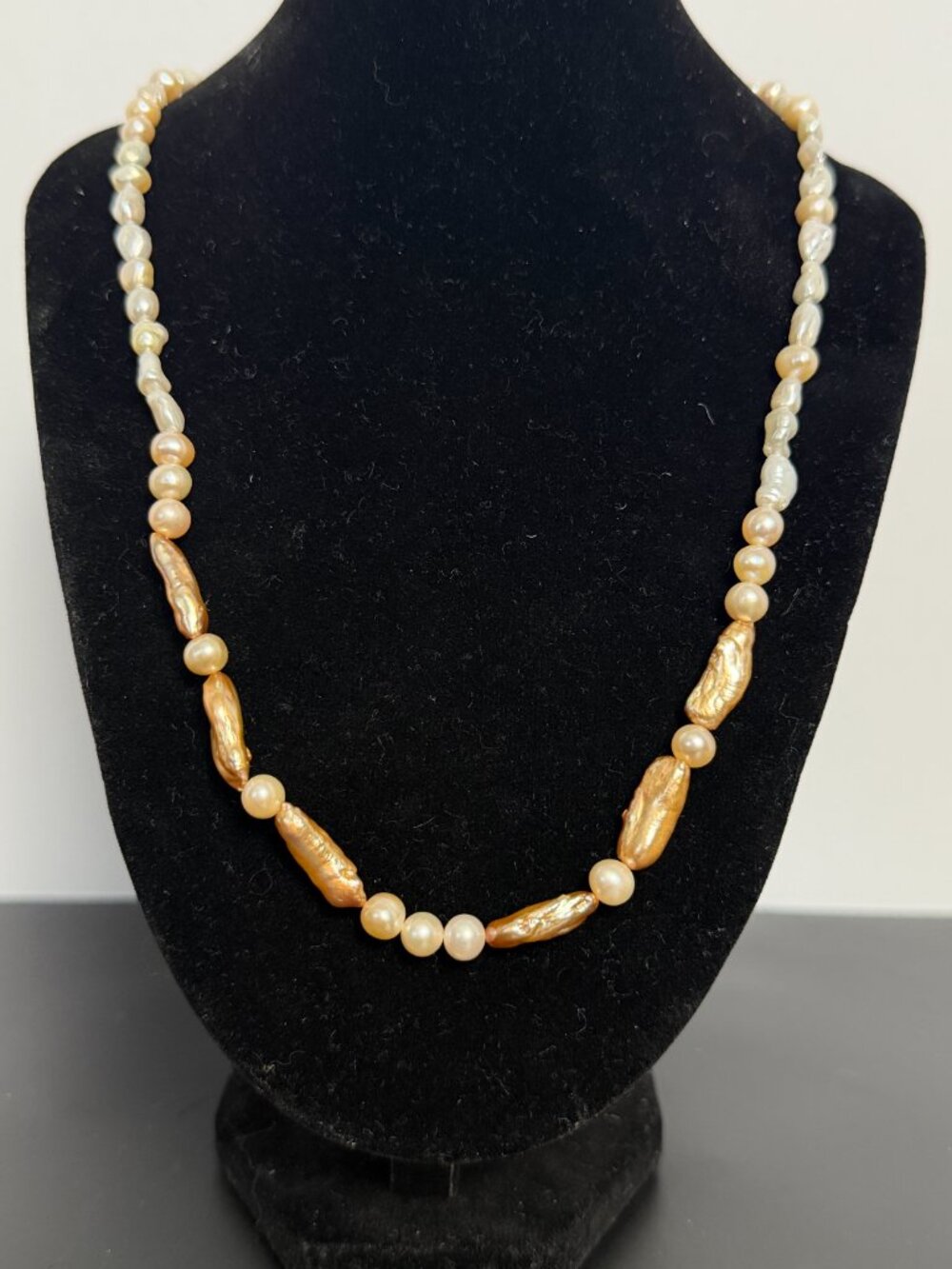 Baroque Freshwater Pearl Necklace 19in Peach Cream Stick Rice Gold Tone